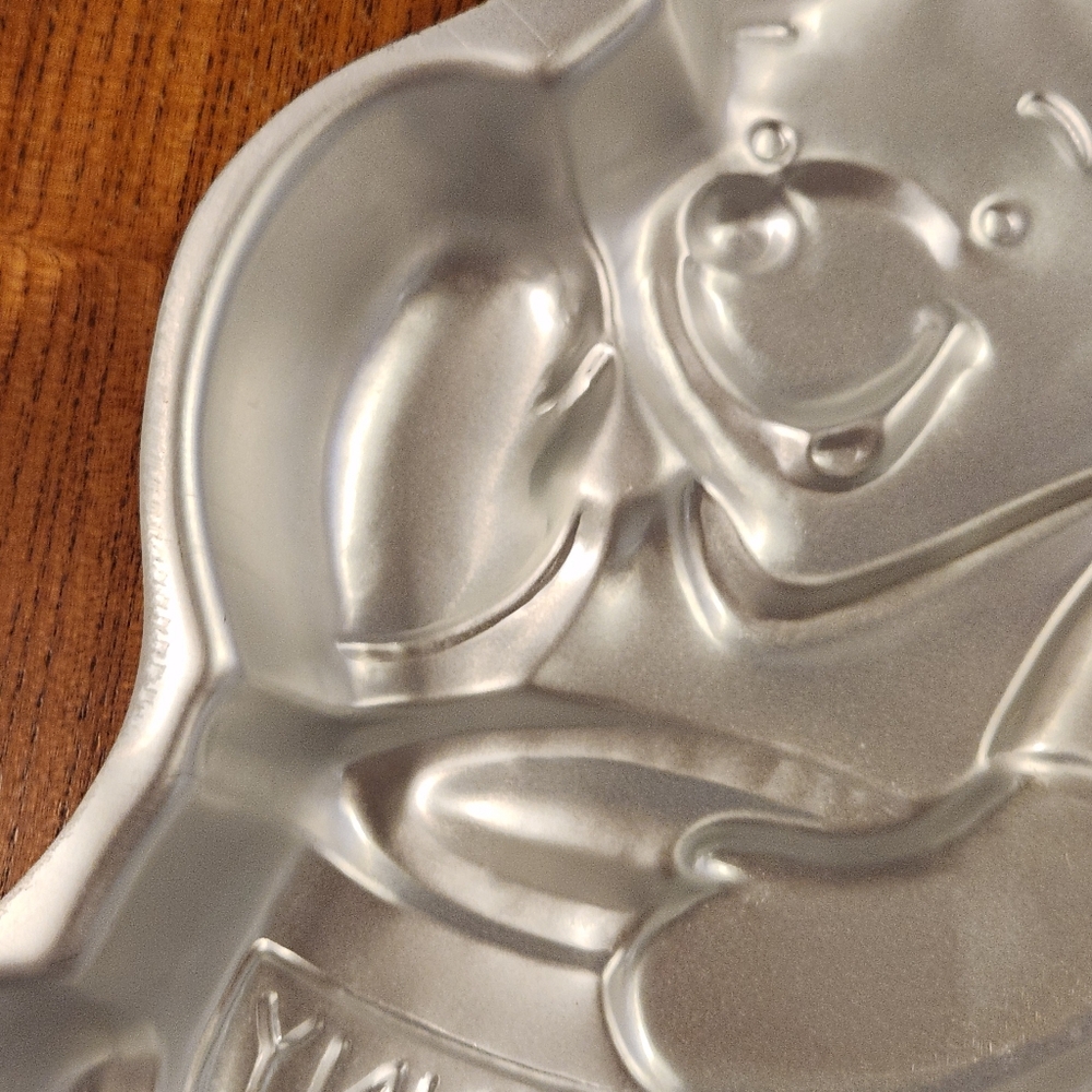 1995 Winnie the Pooh Wilton Cake Pan Vintage Pooh Bear Birthday Cake Pan Disney - Picture 10 of 16